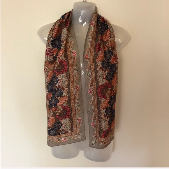Vintage Accessories - Vintage Liz Claiborne Scarf Autumn Leaves